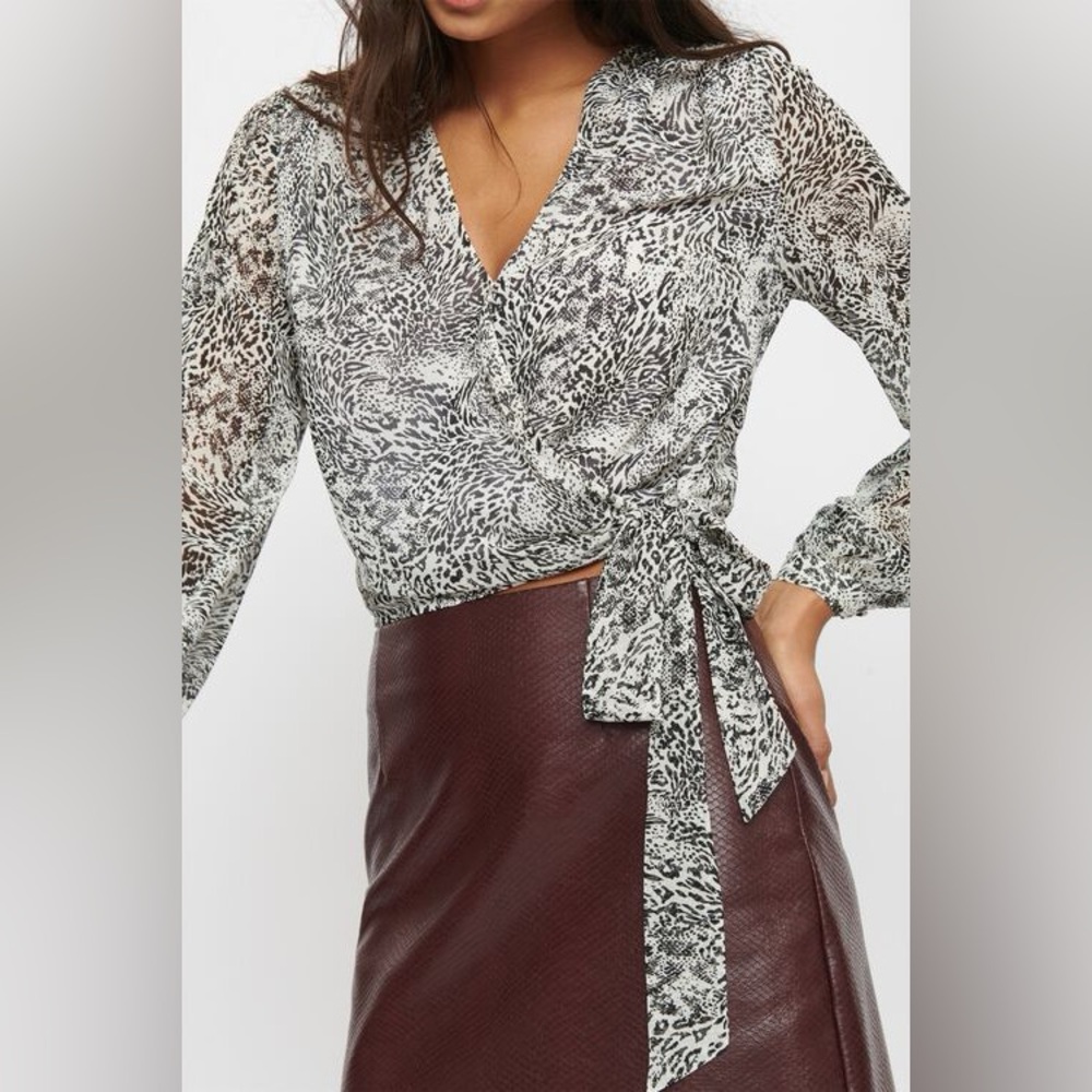 Dynamite Tie Up Blouse